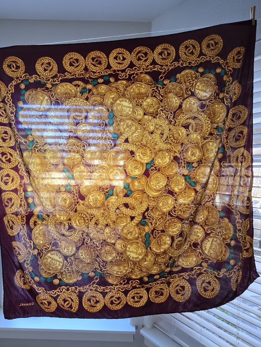 Vintage CHANEL burgundy silk scarf featuring gold chain medallion print motif 34 - Picture 10 of 10